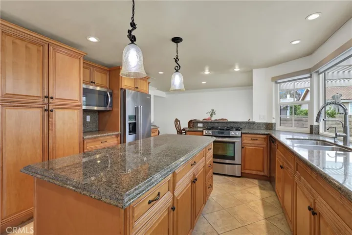 Large Kitchen