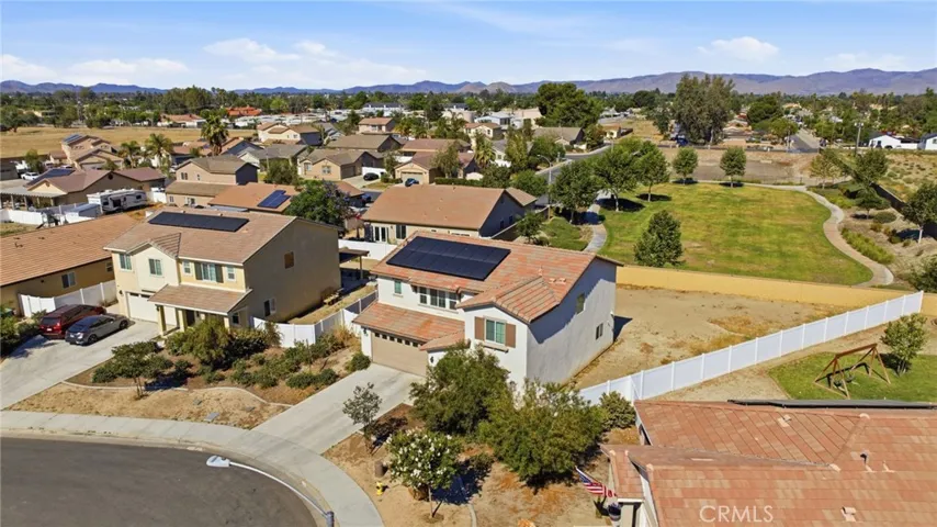 114 Snowberry Court, San Jacinto, California 92583