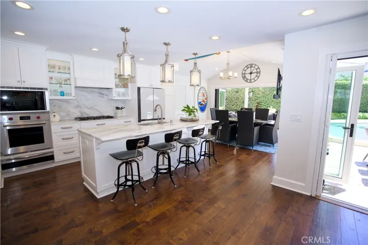 1736 Bayport Way, Newport Beach, California 92660