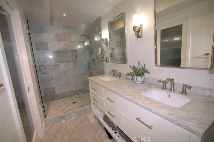 1736 Bayport Way, Newport Beach, California 92660