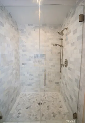 1736 Bayport Way, Newport Beach, California 92660