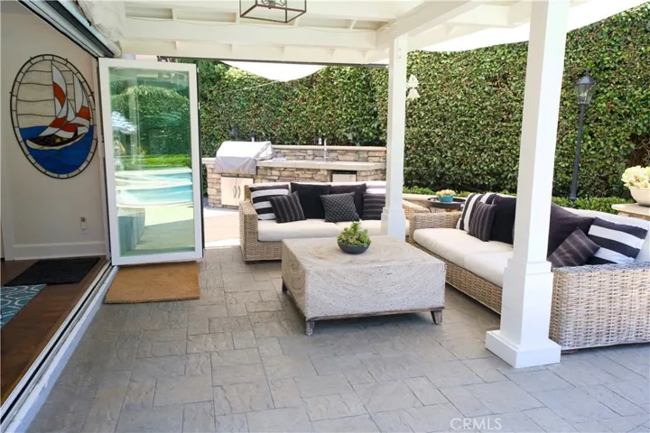 1736 Bayport Way, Newport Beach, California 92660