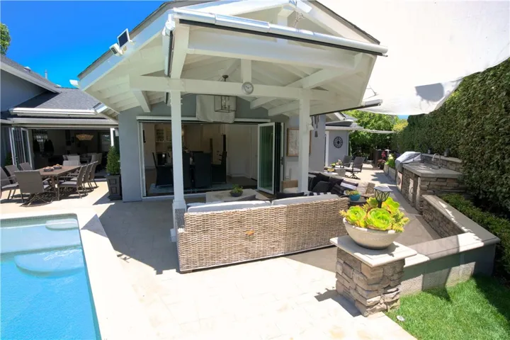 1736 Bayport Way, Newport Beach, California 92660