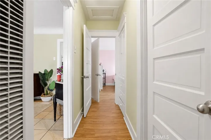 549 w 12th