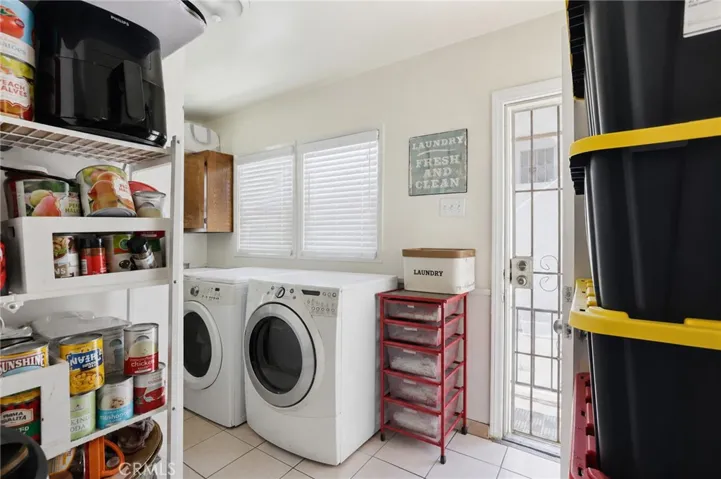 549 w 12th