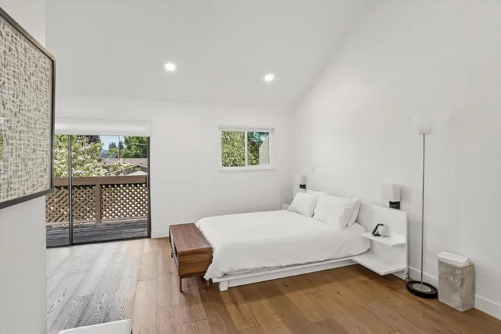 1525 Tyler Park Way, Mountain View, California 94040