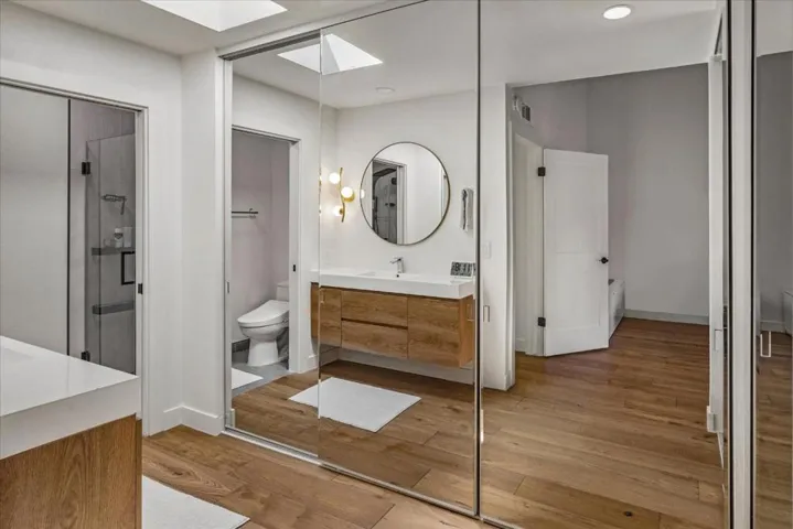 1525 Tyler Park Way, Mountain View, California 94040
