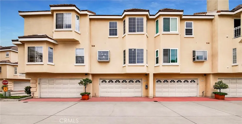 2825 Plaza Del Amo 102, Torrance, California 90503