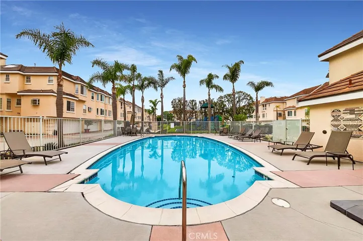 2825 Plaza Del Amo 102, Torrance, California 90503