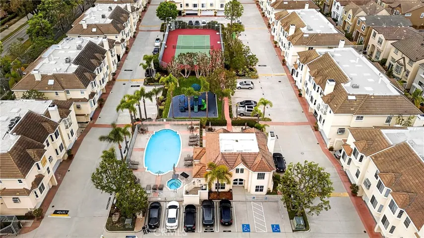 2825 Plaza Del Amo 102, Torrance, California 90503