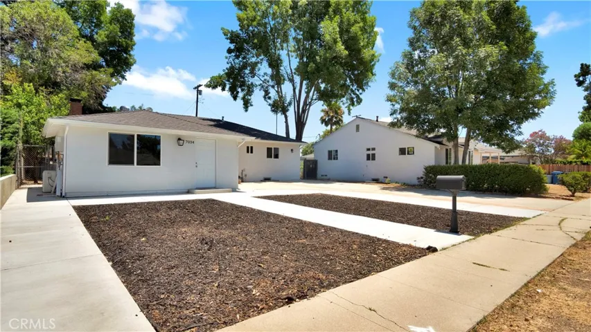 7032 Penfield, Winnetka, California 91306