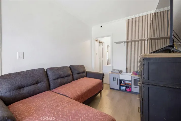 4017 Santa Ana, Huntington Park, California 90255