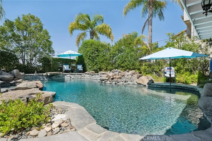 24238 Cary Court, Newhall, California 91321