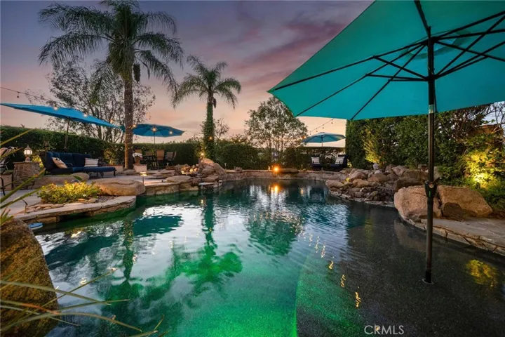 24238 Cary Court, Newhall, California 91321
