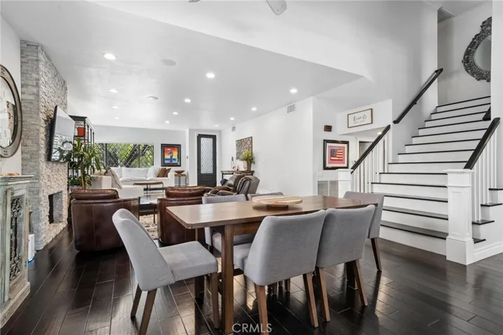 24238 Cary Court, Newhall, California 91321
