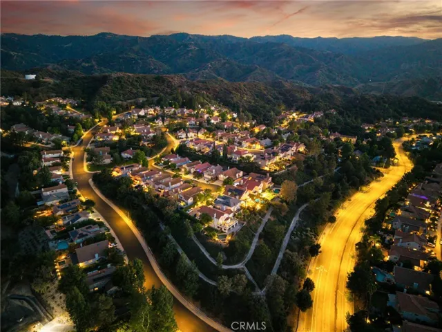 24238 Cary Court, Newhall, California 91321