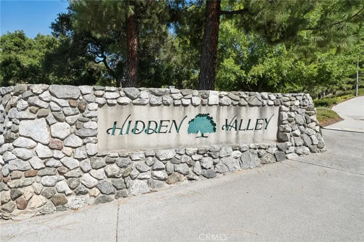 24238 Cary Court, Newhall, California 91321