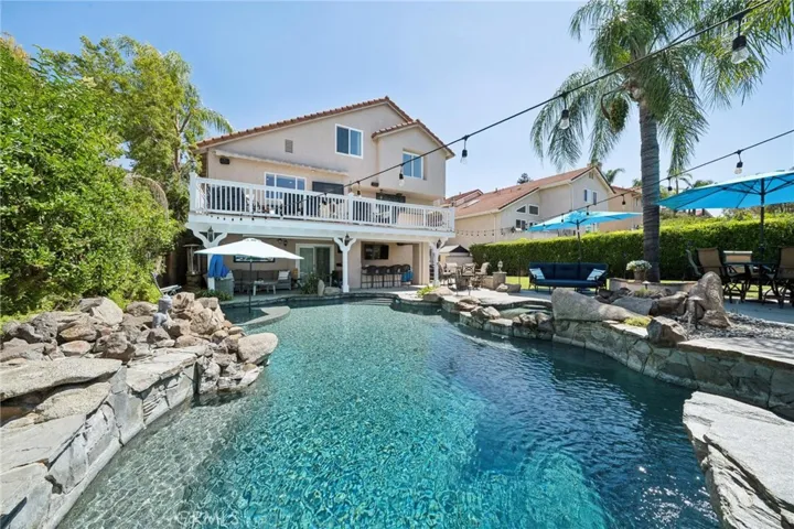24238 Cary Court, Newhall, California 91321