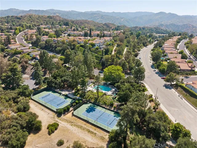 24238 Cary Court, Newhall, California 91321