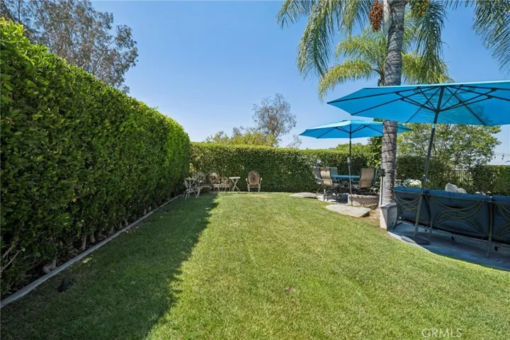 24238 Cary Court, Newhall, California 91321