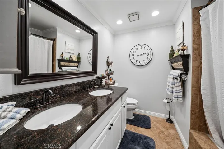 24238 Cary Court, Newhall, California 91321