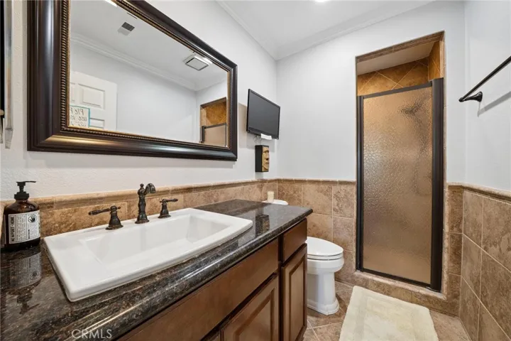 24238 Cary Court, Newhall, California 91321