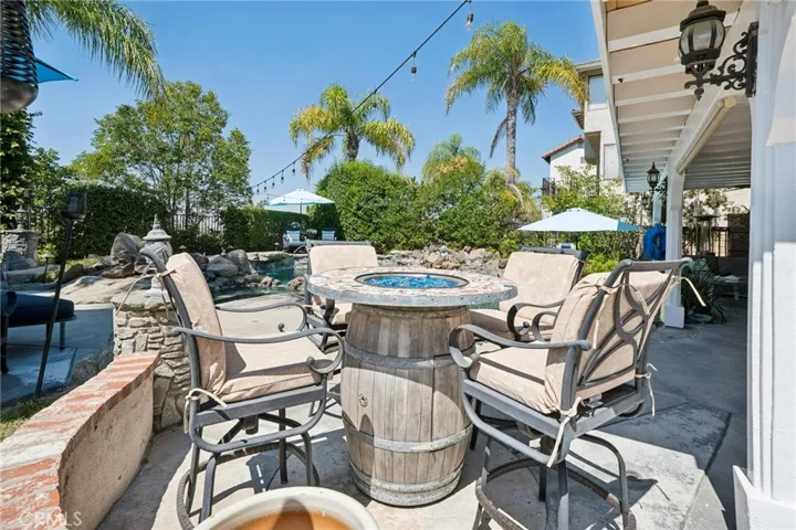 24238 Cary Court, Newhall, California 91321