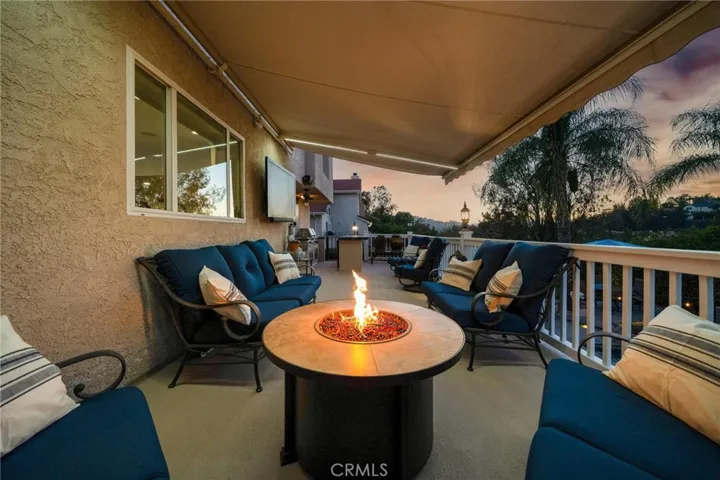 24238 Cary Court, Newhall, California 91321