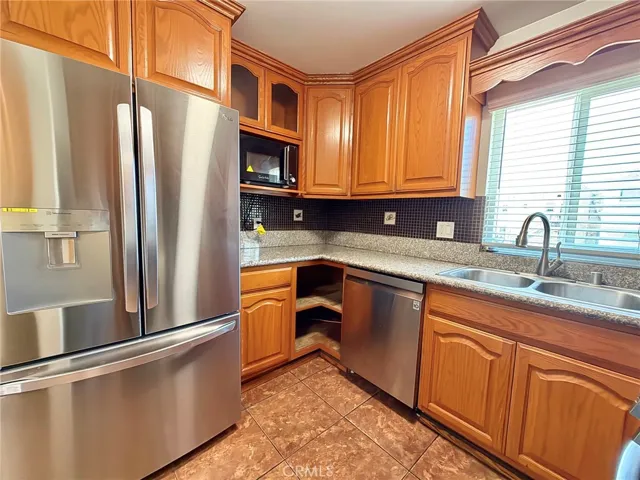1477 W 20th 7, Los Angeles, California 90007