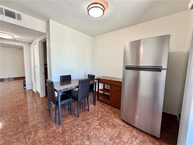 1477 W 20th 7, Los Angeles, California 90007