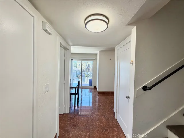 1477 W 20th 7, Los Angeles, California 90007