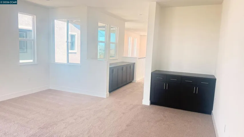 17405 Bushwick Lane, Lathrop, California 95330