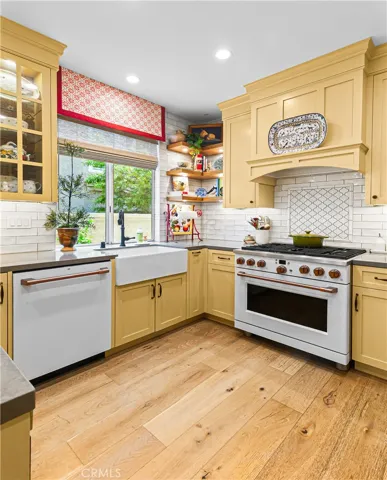 44 San Raphael, Dana Point, California 92629