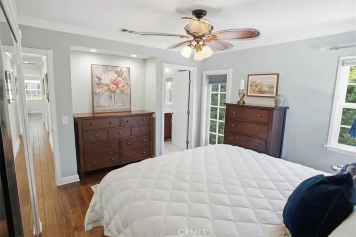 2049 E Glenoaks, Glendale, California 91206