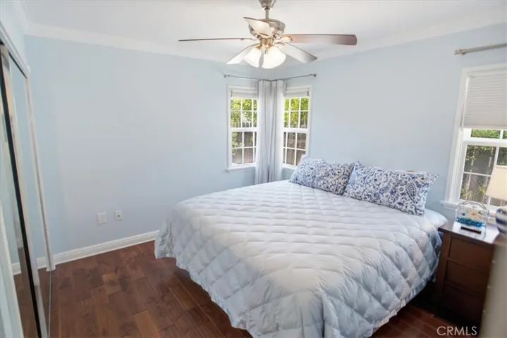 2049 E Glenoaks, Glendale, California 91206