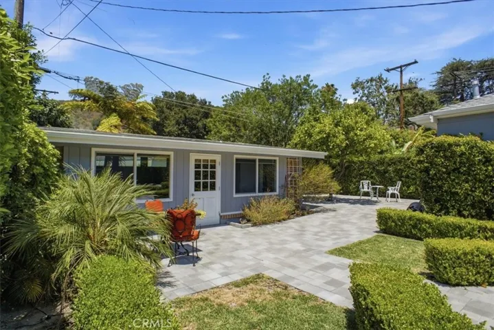 2049 E Glenoaks, Glendale, California 91206