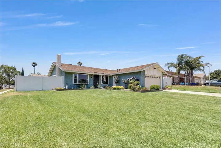 896 N Arrowhead, Rialto, California 92376