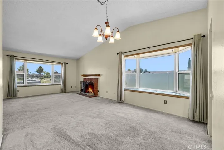 896 N Arrowhead, Rialto, California 92376