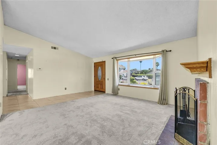 896 N Arrowhead, Rialto, California 92376