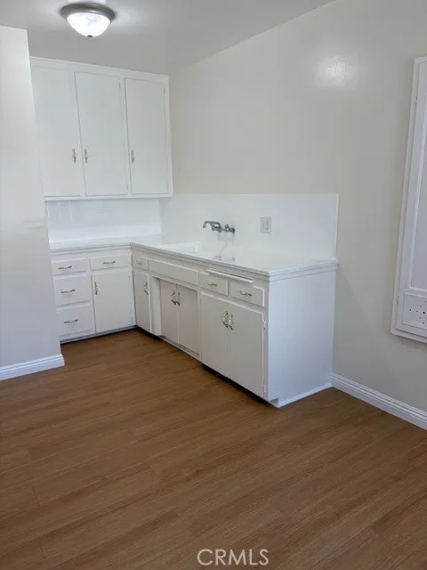 Spacious kitchen