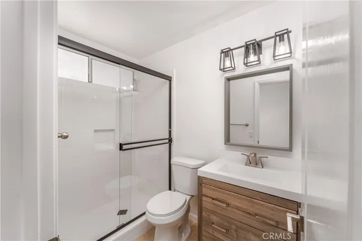 24961 Alicante, Calabasas, California 91302
