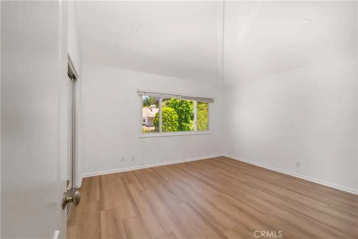 24961 Alicante, Calabasas, California 91302