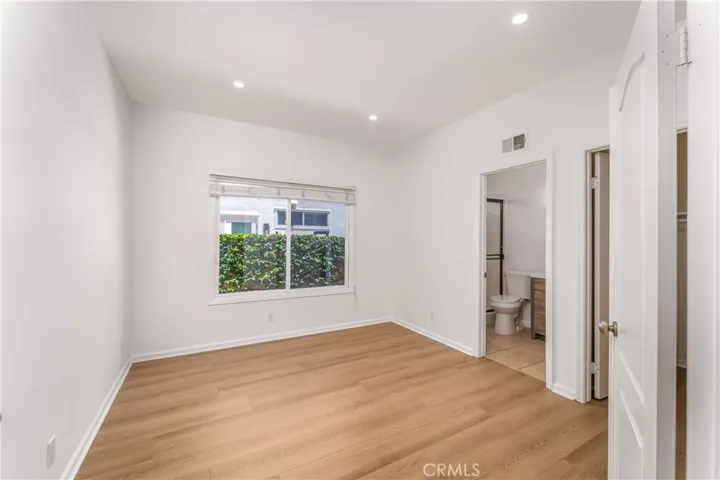 24961 Alicante, Calabasas, California 91302