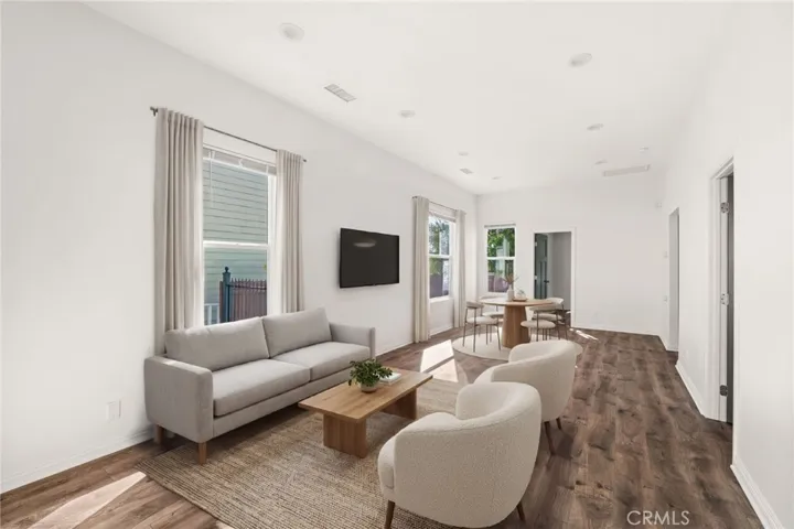 Virtually Staged living and dinning area