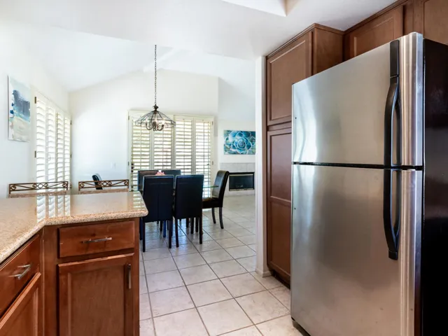 Alicante Palm Desert MLS-16