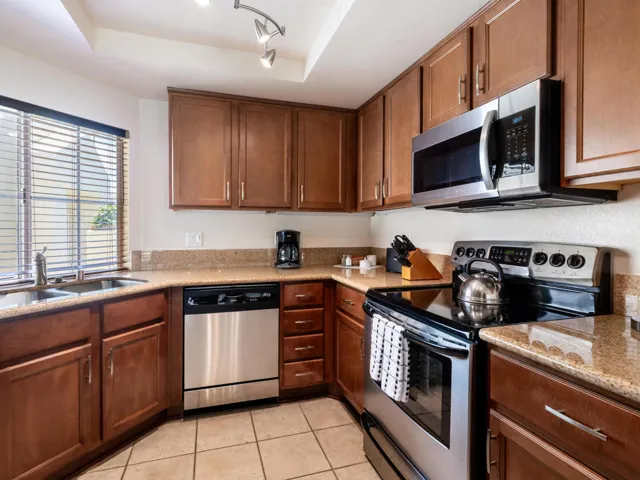 Alicante Palm Desert MLS-14