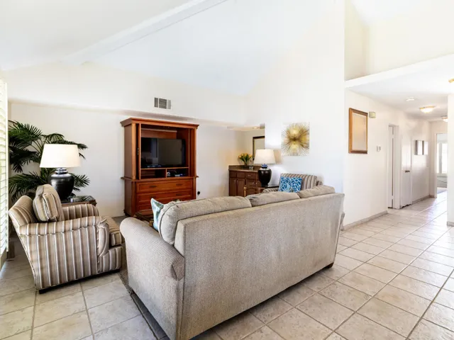 Alicante Palm Desert MLS-4