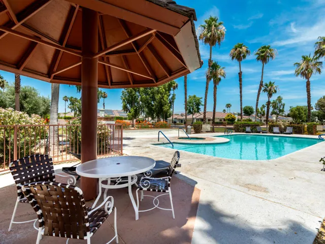 Alicante Palm Desert MLS-35