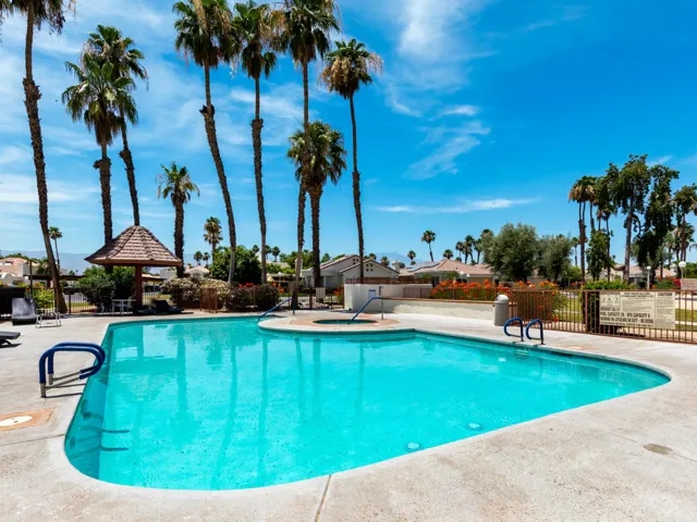 Alicante Palm Desert MLS-38