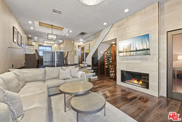 36 Navy Street 3, Venice, California 90291